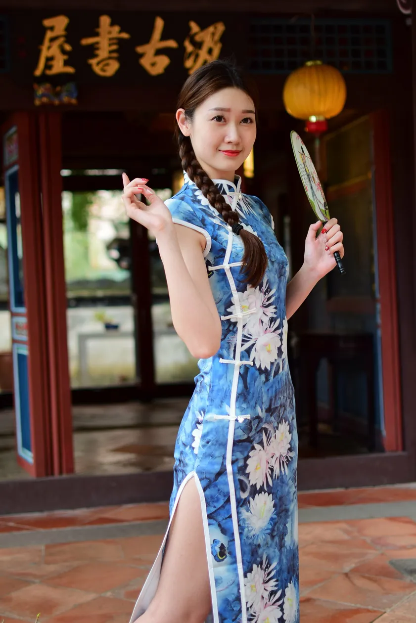 [Mzsock] NO.174 USD High-cut long cheongsam with white high heels and beautiful legs street photography#[105P]-11