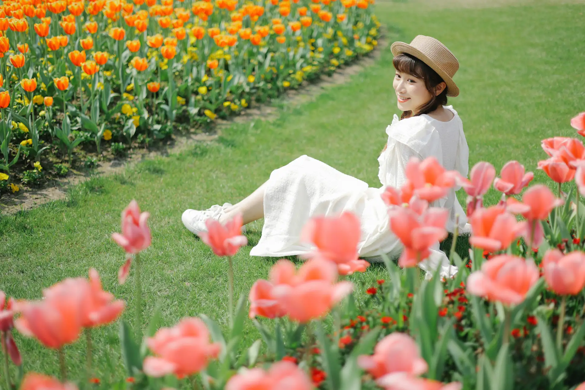 [YITUYU] 2022.09.10 Vol.1920 – Tulips bloom Fatty Blue-#[28P]-24